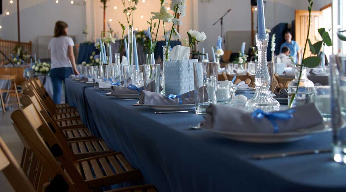 Table setting decorated for a bar mitzvah celebration